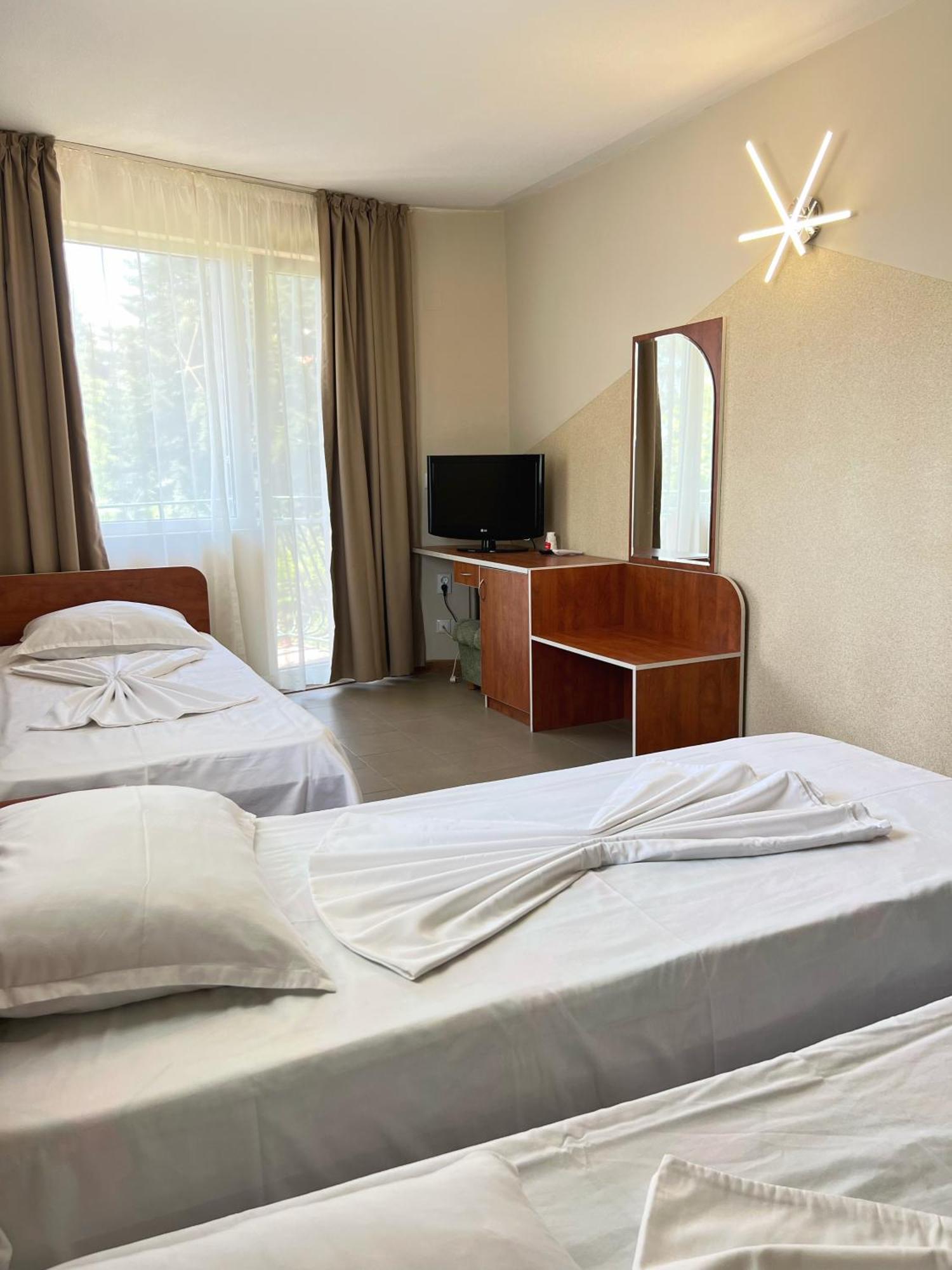 Hotel Jambo Sables d'or Extérieur photo