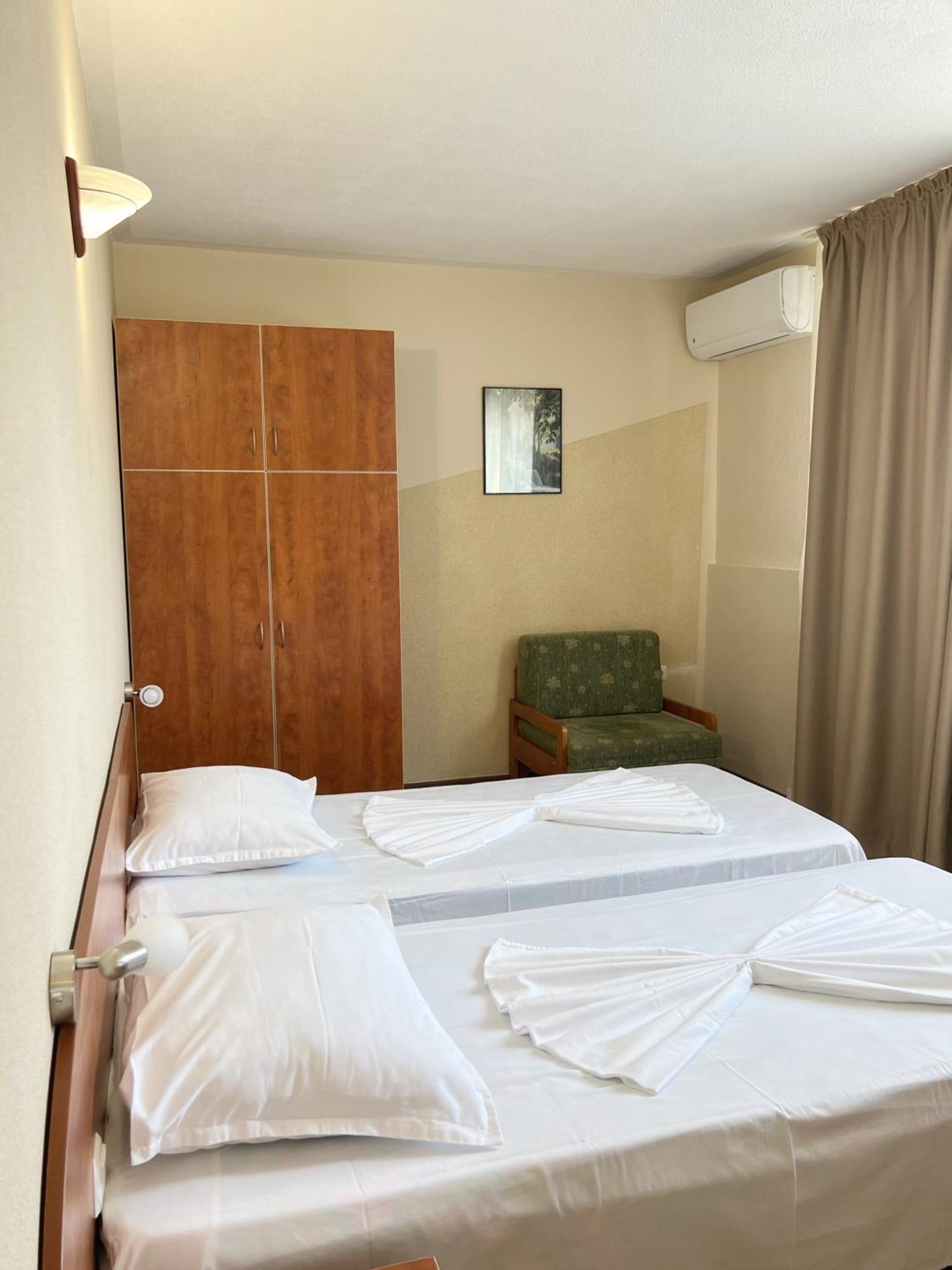 Hotel Jambo Sables d'or Extérieur photo