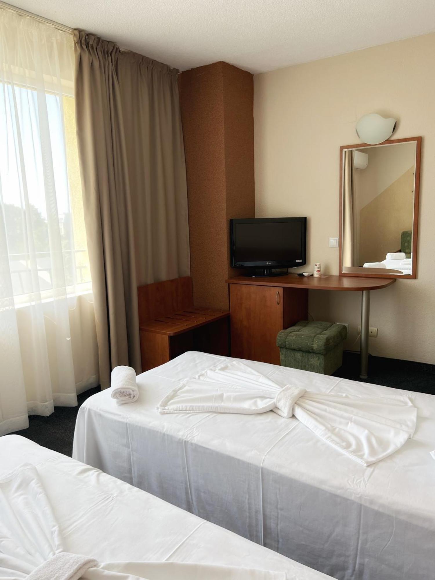 Hotel Jambo Sables d'or Extérieur photo