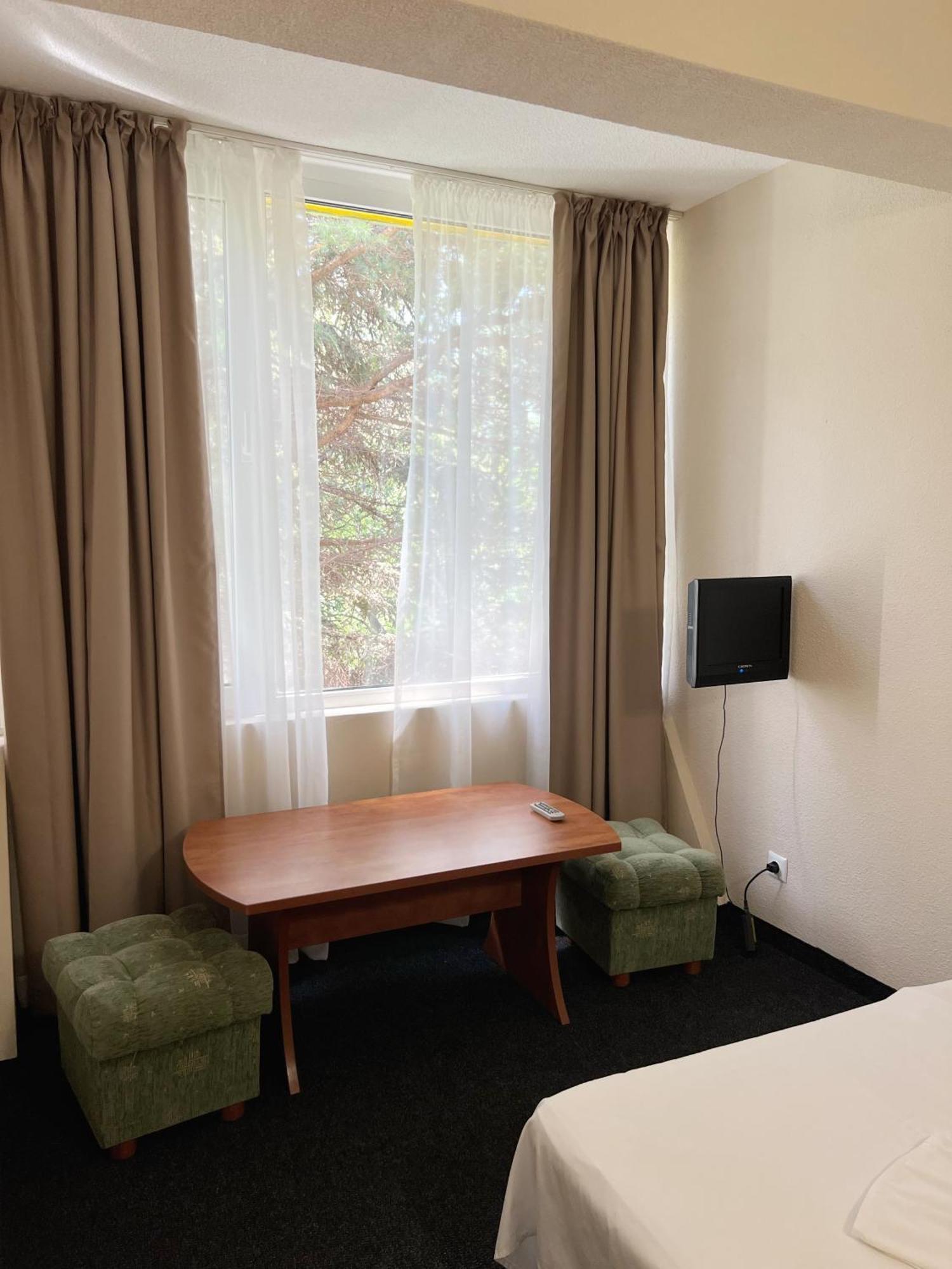 Hotel Jambo Sables d'or Extérieur photo