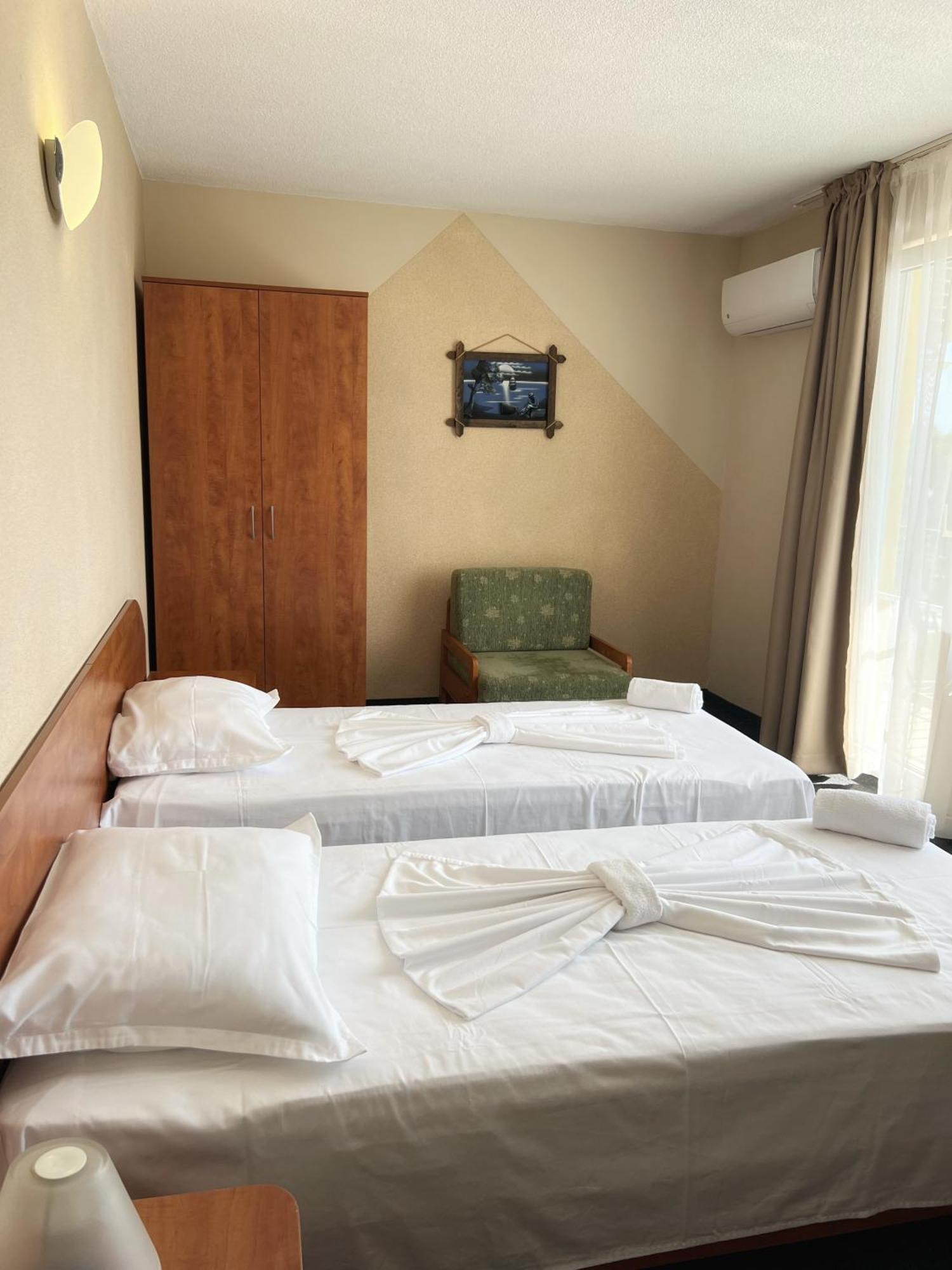 Hotel Jambo Sables d'or Extérieur photo